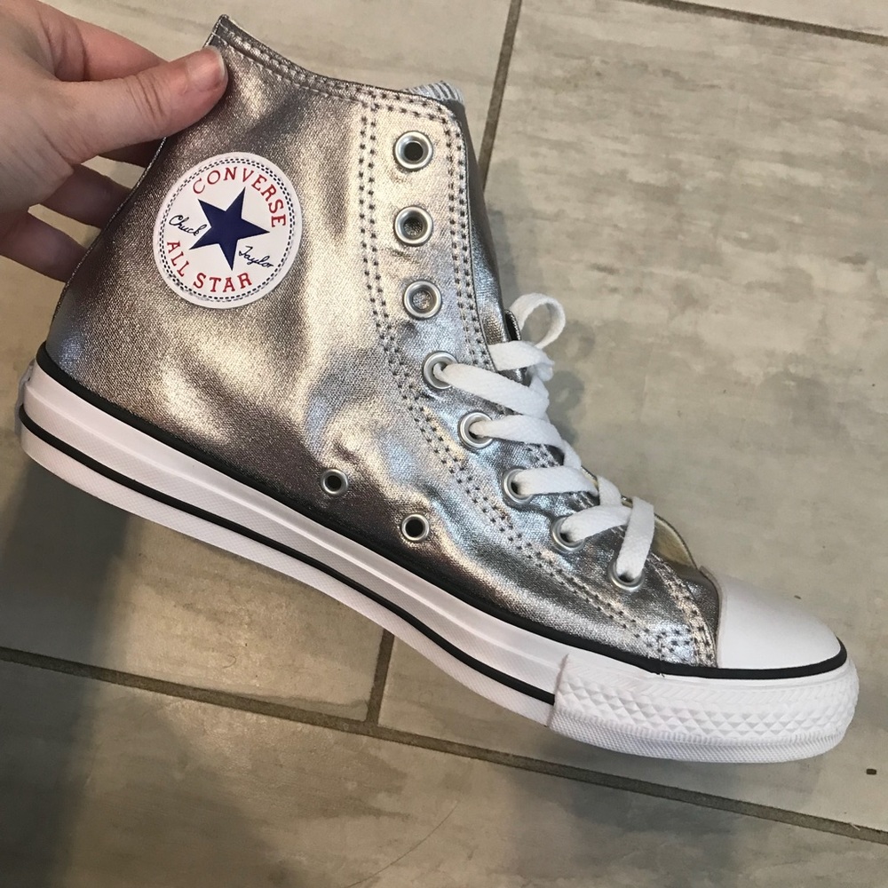 Unisex Metallic Converse high top sneaker W9 M7